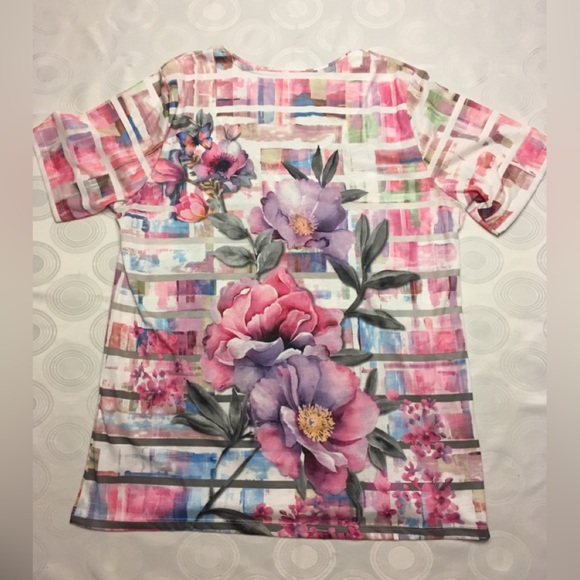 Alia Top - Medium - Picture 2 of 4